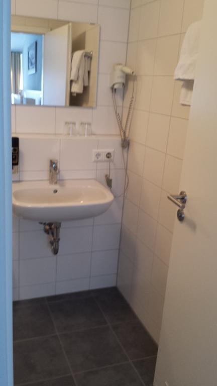 Hotel Alte Krone Tuebingen Bilik gambar
