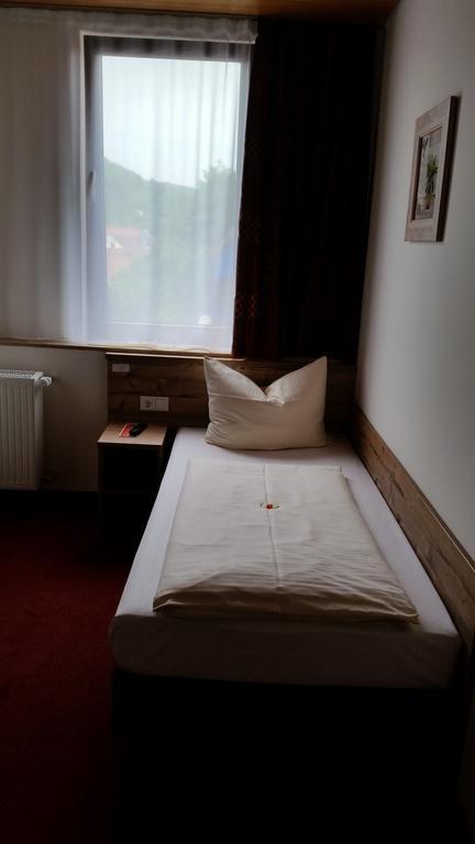 Hotel Alte Krone Tuebingen Bilik gambar